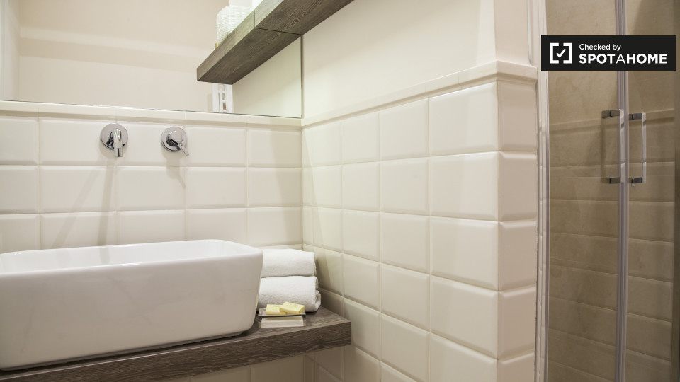 Immagine 13 di Appartamento in affitto  in Piazza Pio XI a Roma