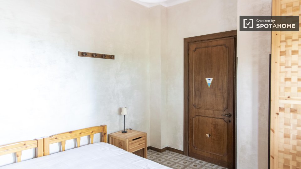 Immagine 16 di Appartamento in affitto  in Via Poggio Verde a Roma