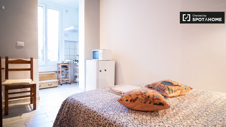 Immagine 4 di Ufficio in affitto  in Via Ettore Giovenale Roma RM, Italy a Roma