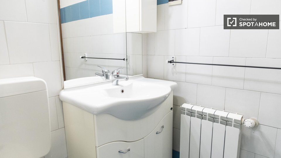 Immagine 11 di Appartamento in affitto  in Viale dei Caduti per la Resistenza a Roma