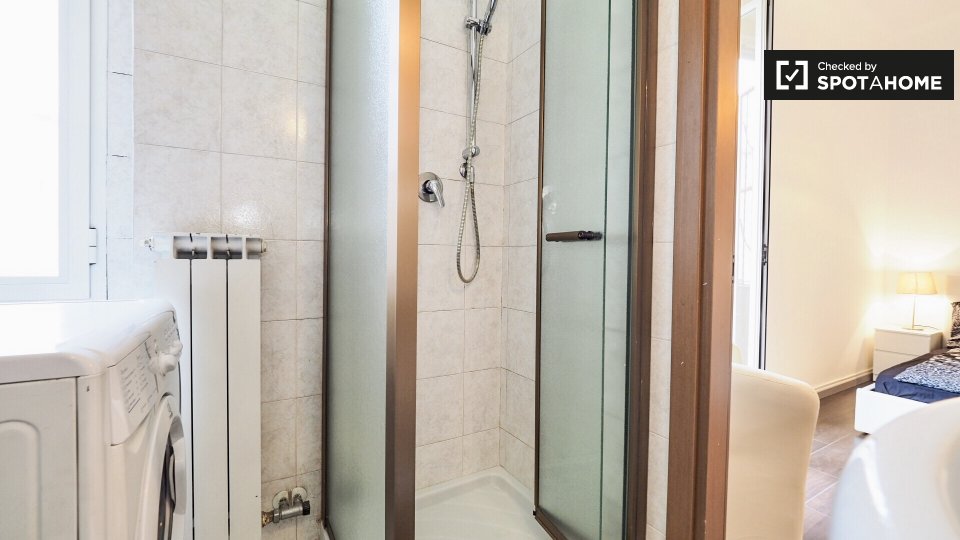 Immagine 17 di Ufficio in affitto  in Via Antonio Mambretti, 20157 Milano MI, Italy a Milano