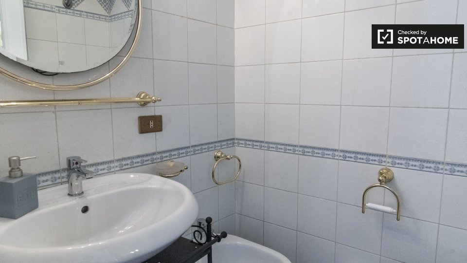 Immagine 9 di Ufficio in affitto  in Piazza di S. Egidio a Roma