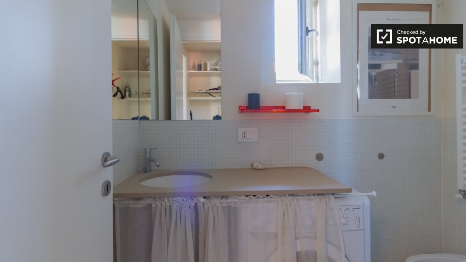 Immagine 14 di Ufficio in affitto  in Via della Rocca a Torino