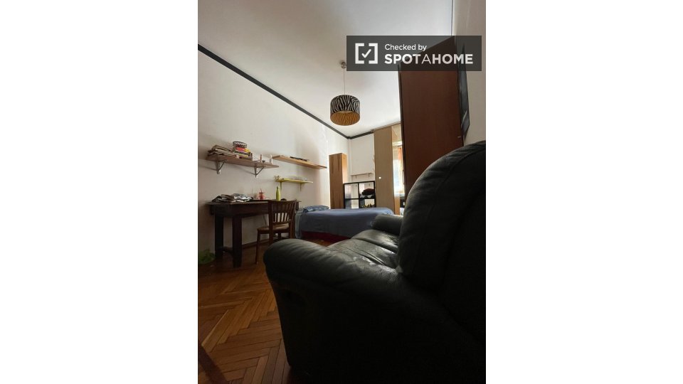 Immagine 16 di Camera condivisa in affitto  in Via Riccardo Sineo a Torino