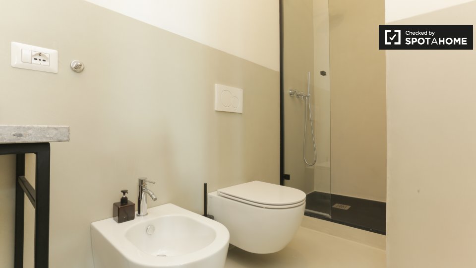 Immagine 19 di Ufficio in affitto  in Piazza S. Camillo de Lellis a Milano