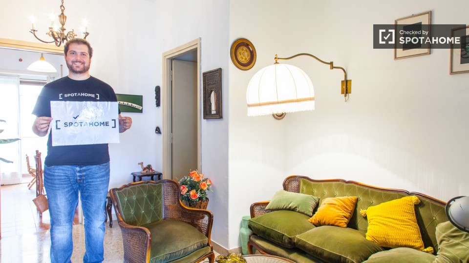 Immagine 8 di Camera condivisa in affitto  in Via Val Padana a Roma