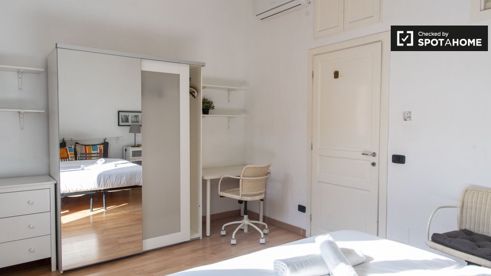 Immagine 3 di Appartamento in affitto  in Via dei Sabelli, 00185 Roma RM, Italy a Roma