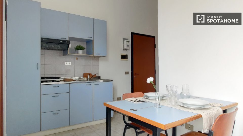 Immagine 4 di Appartamento in affitto  in Viale Molise a Milano