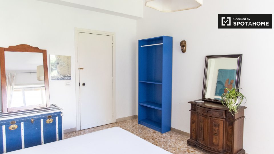 Immagine 17 di Appartamento in affitto  in Via della Balduina a Roma