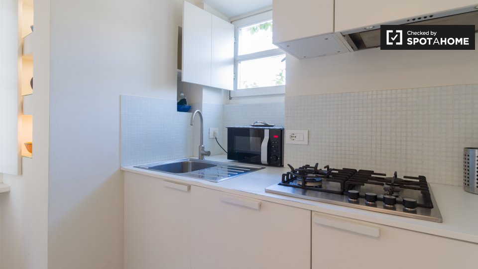 Immagine 8 di Ufficio in affitto  in Via della Rocca a Torino