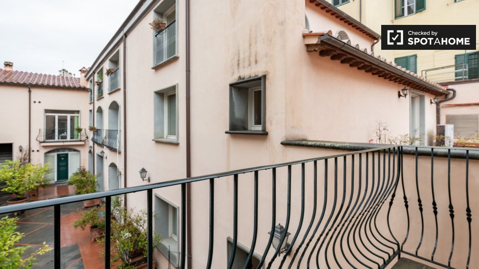 Immagine 8 di Appartamento in affitto  in Via Ghibellina a Firenze