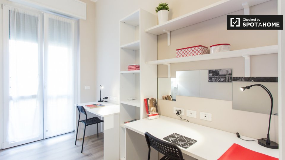 Immagine 4 di Camera condivisa in affitto  in Via Disciplini, 20123 Milano MI, Italy a Milano