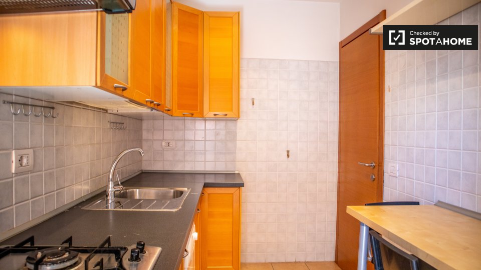 Immagine 7 di Appartamento in affitto  in Via Gregorio XIII, 00167 Roma RM, Italy a Roma