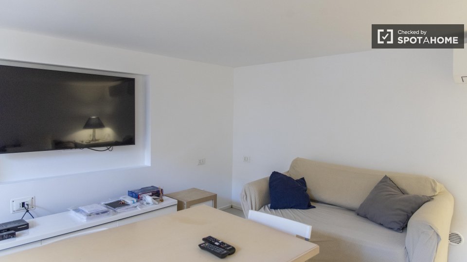 Immagine 6 di Appartamento in affitto  in Via Giacinta Pezzana a Roma