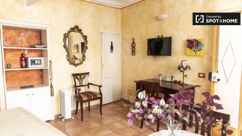 Immagine 12 di Ufficio in affitto  in Via dei Gigli d'Oro a Roma