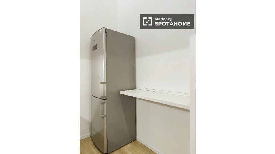 Immagine 15 di Camera condivisa in affitto  in Via Mac Mahon a Milano