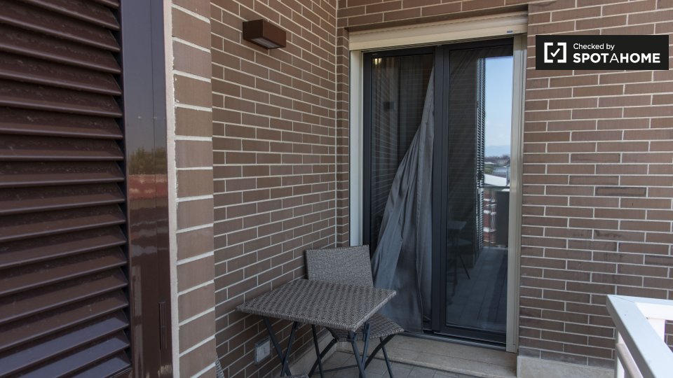 Immagine 12 di Ufficio in affitto  in Via Prenestina a Roma