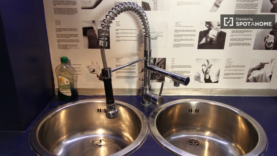 Immagine 12 di Appartamento in affitto  in Via del Mattonato a Roma