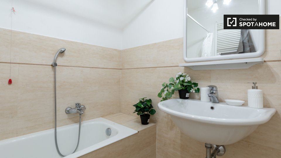 Immagine 11 di Appartamento in affitto  in Via Ghibellina a Firenze