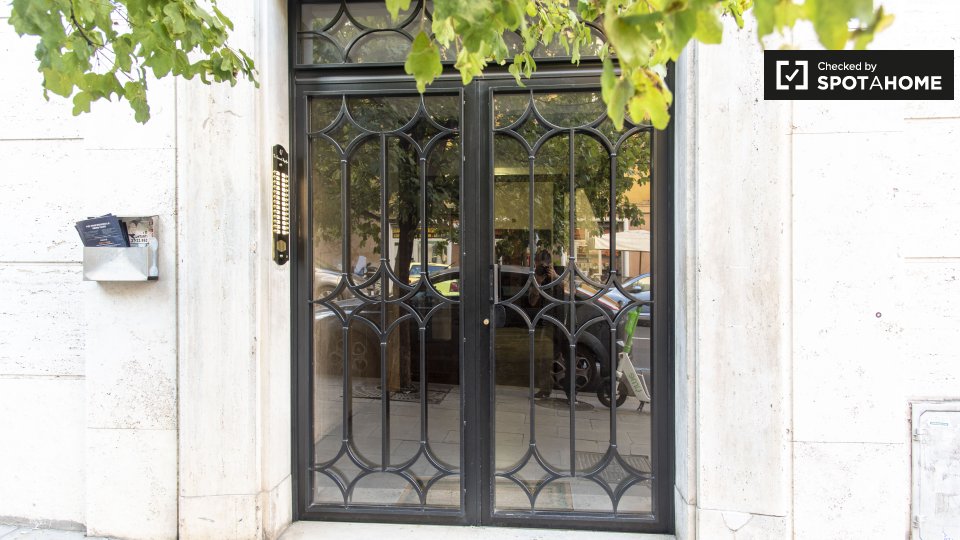 Immagine 17 di Camera condivisa in affitto  in Piazza Bologna a Roma