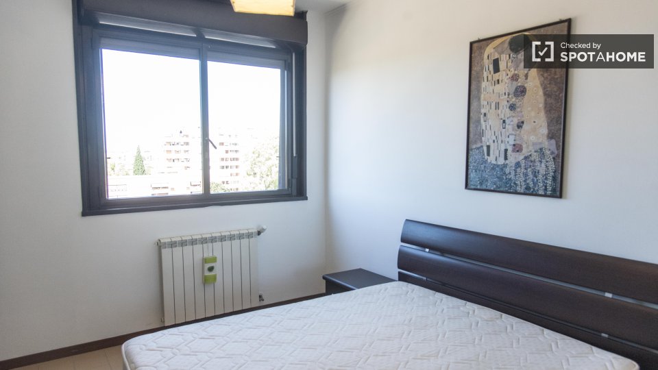 Immagine 2 di Appartamento in affitto  in Viale dei Caduti per la Resistenza a Roma