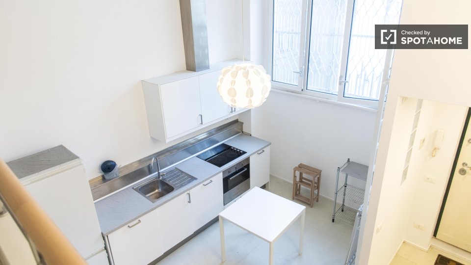 Immagine 8 di Appartamento in affitto  in Via Giacinta Pezzana a Roma