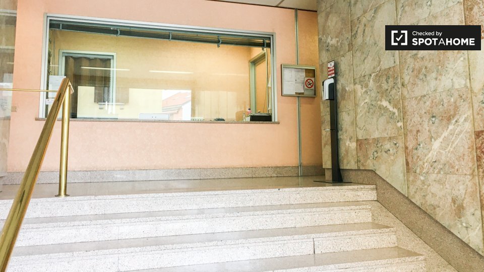 Immagine 8 di Appartamento in affitto  in Via Bernardino Verro a Milano