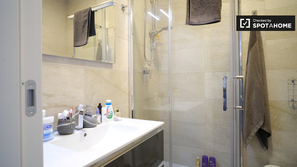 Immagine 8 di Ufficio in affitto  in Viale Parioli a Roma