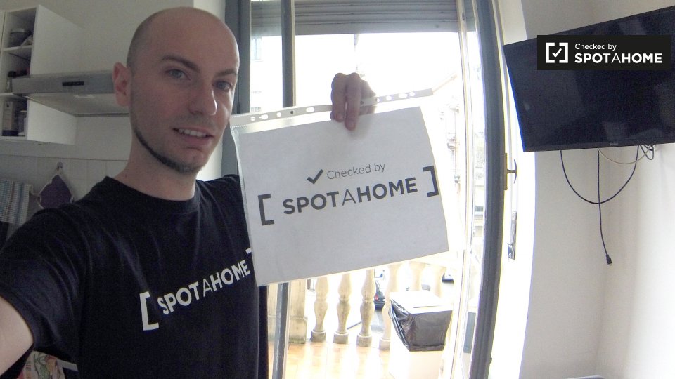 Immagine 8 di Camera condivisa in affitto  in Corso S. Maurizio a Torino