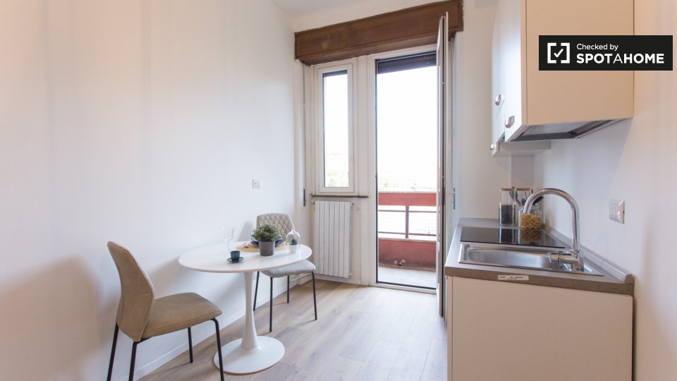 Immagine 4 di Ufficio in affitto  in Viale Gorizia a Milano