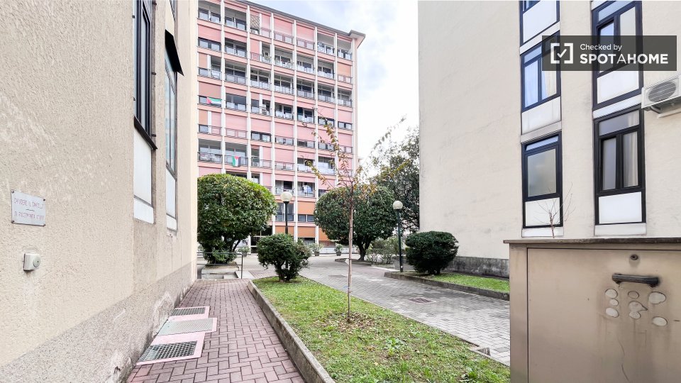 Immagine 16 di Appartamento in affitto  in Via Bordighera a Milano