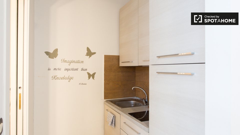 Immagine 6 di Ufficio in affitto  in Via Privata Carlo Montanari a Milano