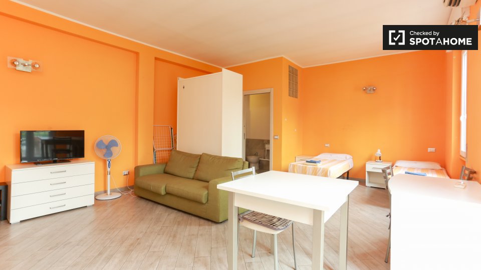 Immagine 5 di Ufficio in affitto  in Via Bordighera a Milano