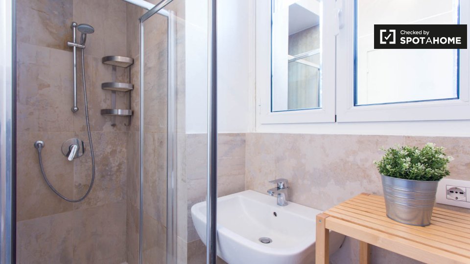 Immagine 14 di Appartamento in affitto  in Viale Bligny a Milano