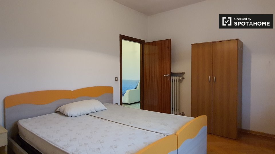 Immagine 3 di Camera condivisa in affitto  in Via Fratelli Perini a Trento