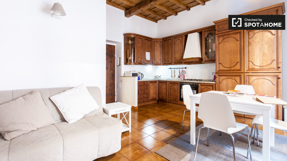 Immagine 2 di Appartamento in affitto  in Via Luciano Manara a Roma