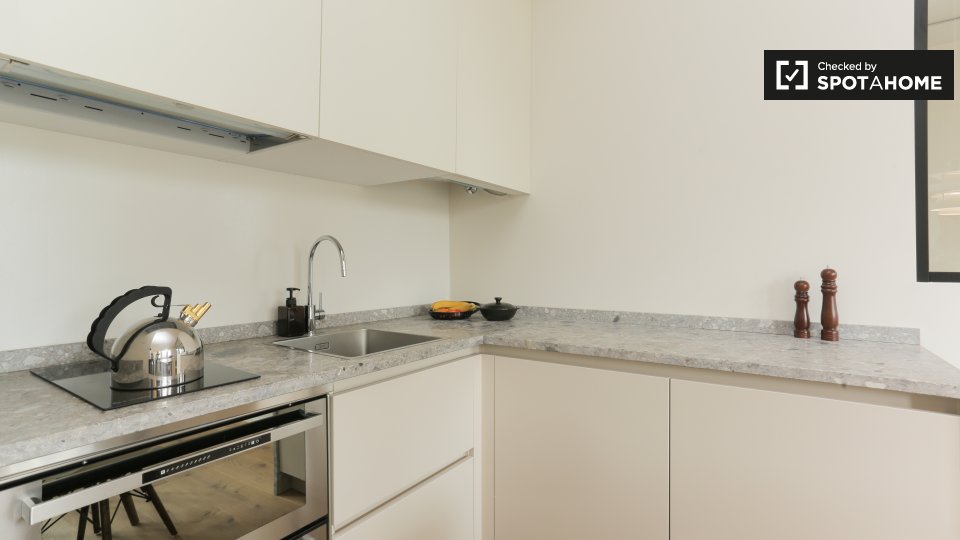 Immagine 17 di Ufficio in affitto  in Piazza S. Camillo de Lellis a Milano