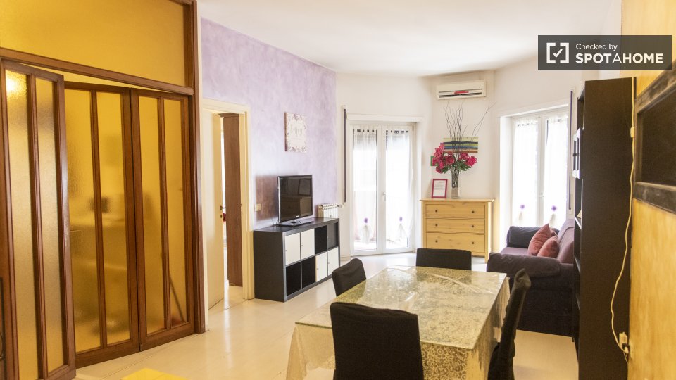 Immagine 1 di Appartamento in affitto  in Largo Francesco Anzani a Roma