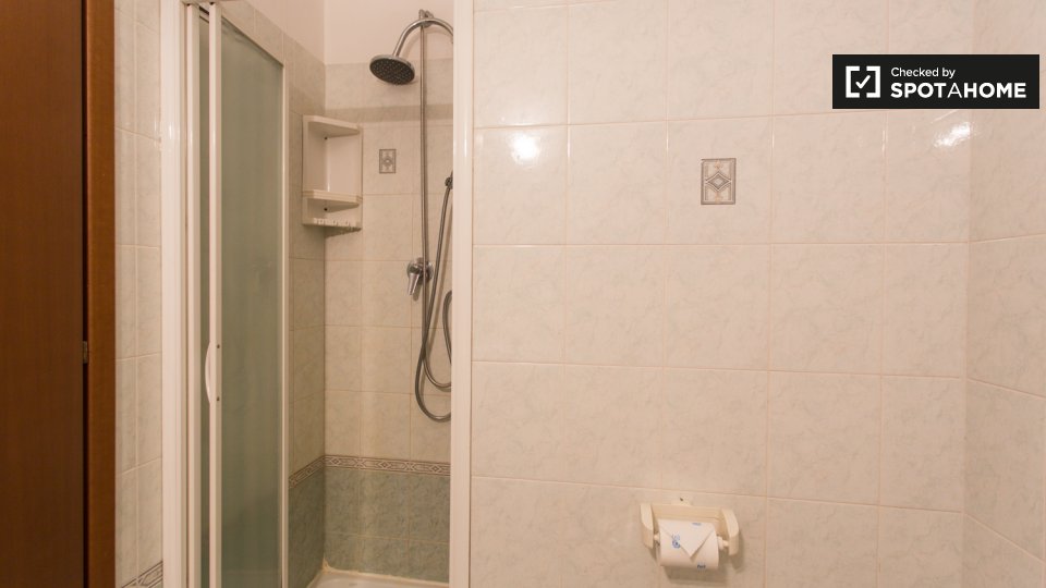 Immagine 18 di Appartamento in affitto  in Via Francesco Gonin a Milano