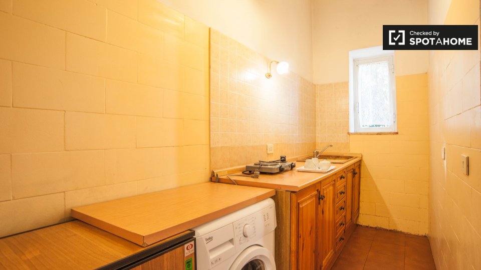 Immagine 4 di Appartamento in affitto  in Via dei Gonzaga a Roma