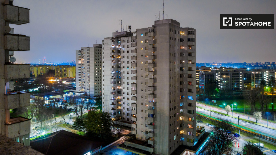 Immagine 2 di Camera condivisa in affitto  in Via Michele Saponaro a Milano