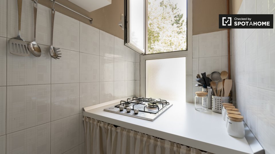 Immagine 10 di Appartamento in affitto  in Via Monzambano, 20159 Milano MI, Italy a Milano