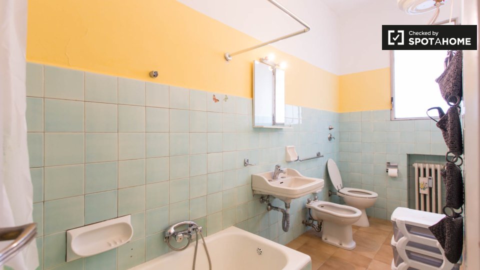 Immagine 6 di Appartamento in affitto  in Via Giovanni Segantini a Milano