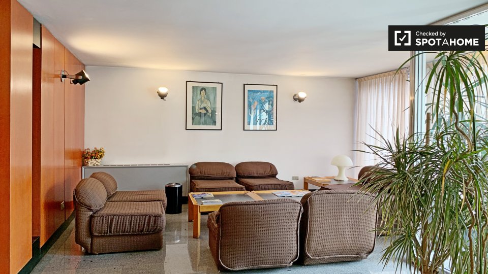 Immagine 13 di Ufficio in affitto  in Via Privata Viserba, 20126 Milano MI, Italy a Milano