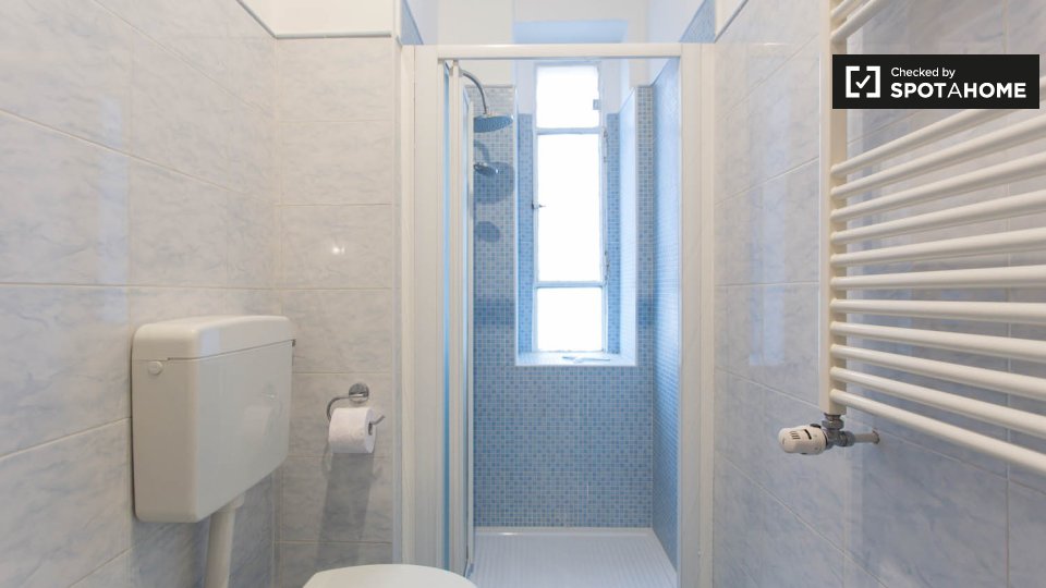 Immagine 13 di Appartamento in affitto  in Via Piero della Francesca a Milano