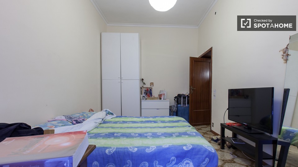 Immagine 19 di Camera condivisa in affitto  in Via Mecenate a Roma