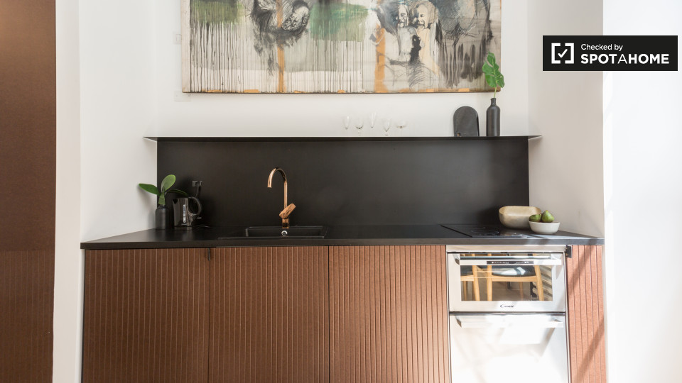 Immagine 11 di Ufficio in affitto  in Via Solferino a Milano