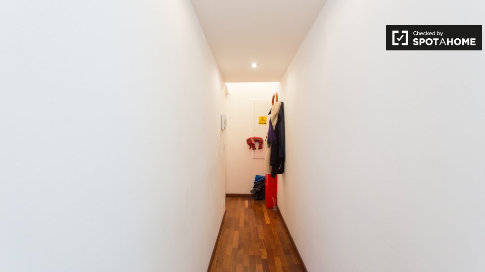 Immagine 2 di Ufficio in affitto  in Via Cesare Cesariano, 20154 Milano MI, Italy a Milano