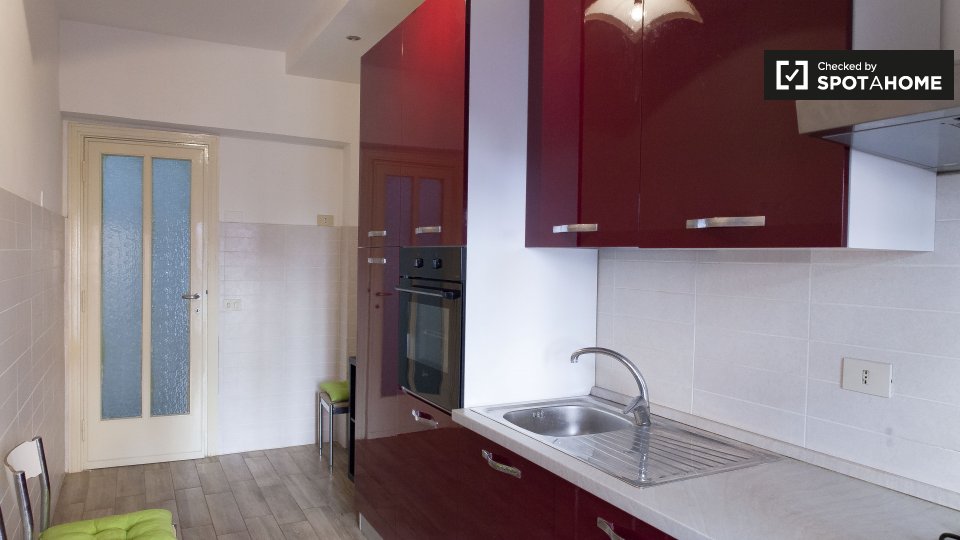 Immagine 14 di Appartamento in affitto  in Via Marco Valerio Corvo, 00174 Roma RM, Italy a Roma