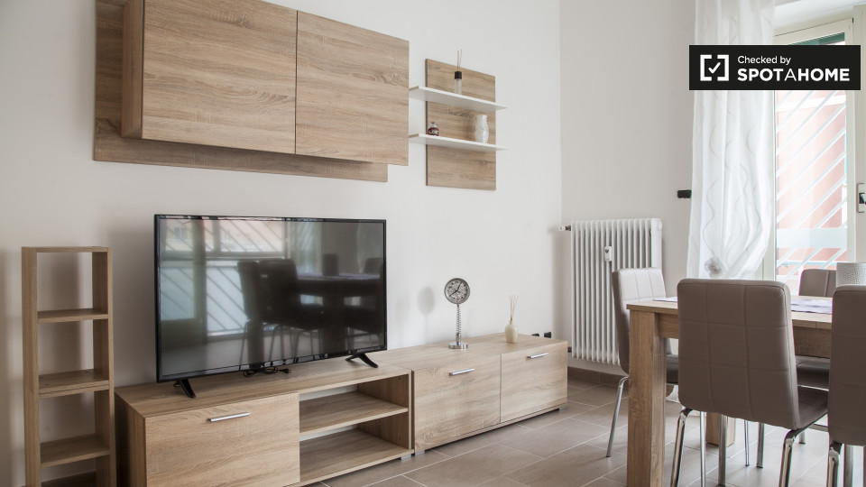 Immagine 11 di Camera condivisa in affitto  in Via Lattanzio a Roma